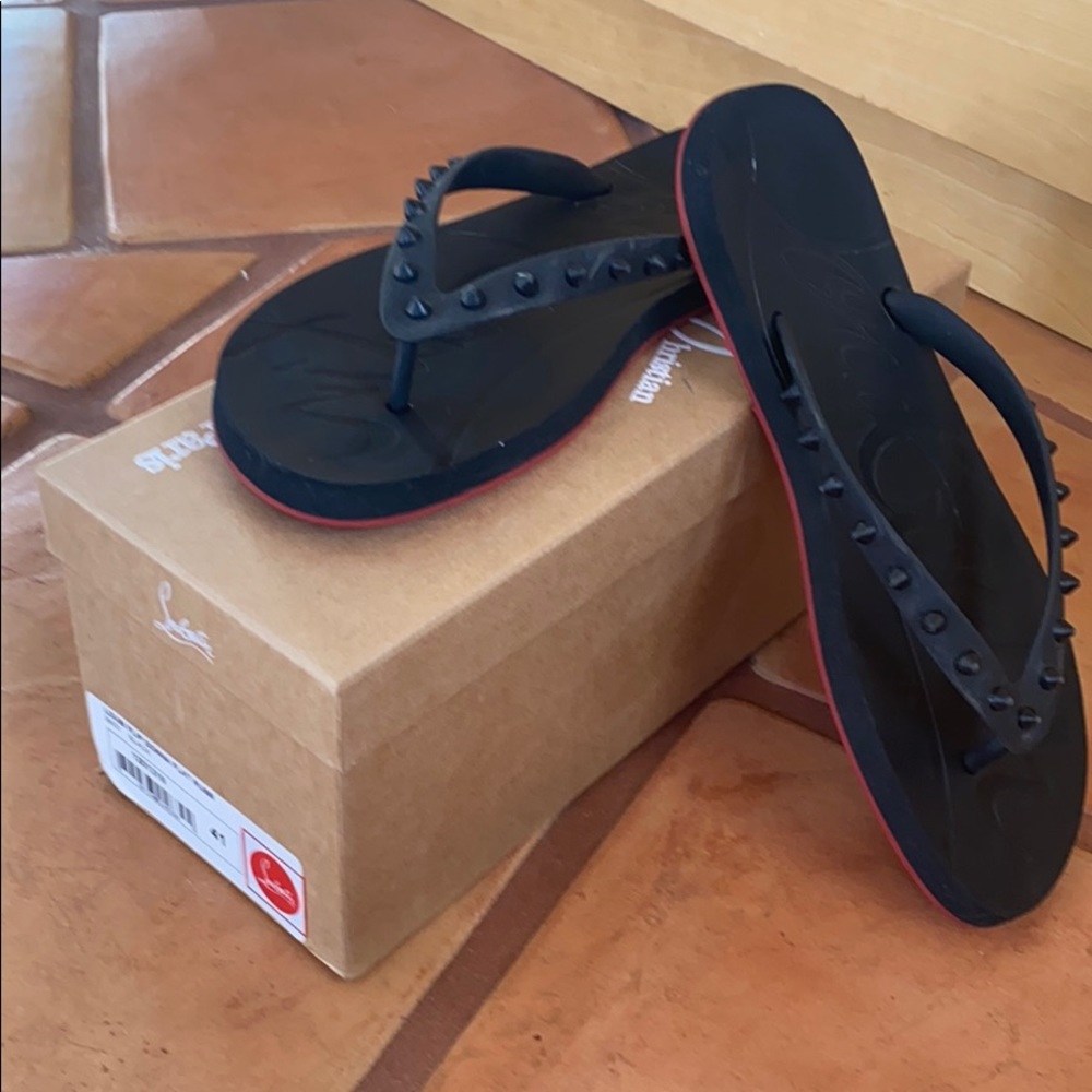 Christian Louboutin Loubi Flip